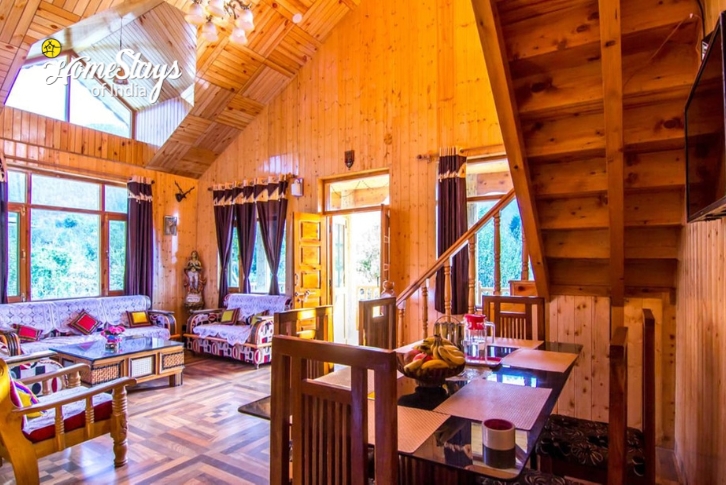 Living Room, Haripur Homestay Manali