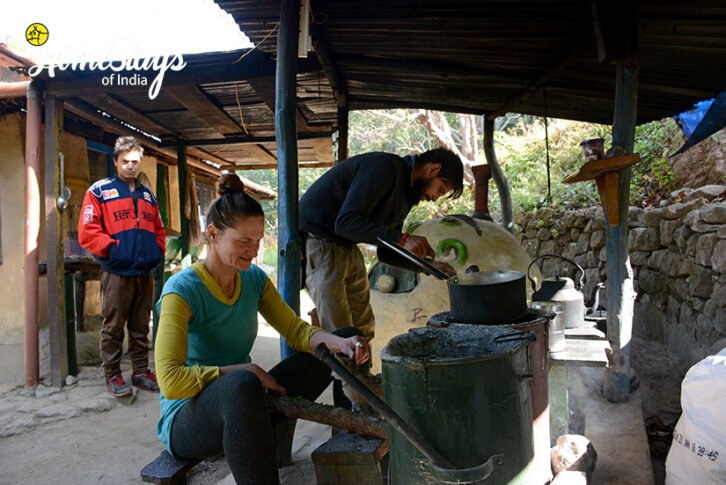 Cooking_Raila Homestay-Nainital