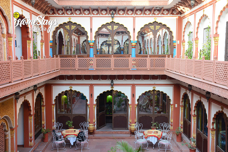 Sitting & Courtyard-Katha Heritage Homestay-Baghpat