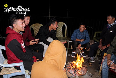 BonFire_Gandhi-Road-Homestay_Darjeeling