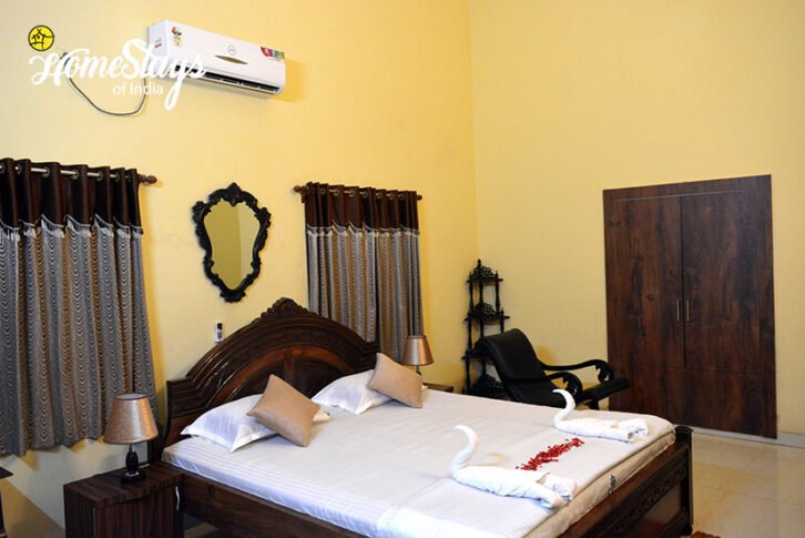 Maharaja-Suite-Room_Jhargram-Heritage-Homestay