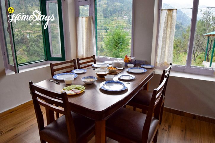 Dining_Bhandal-Homestay-Chamba