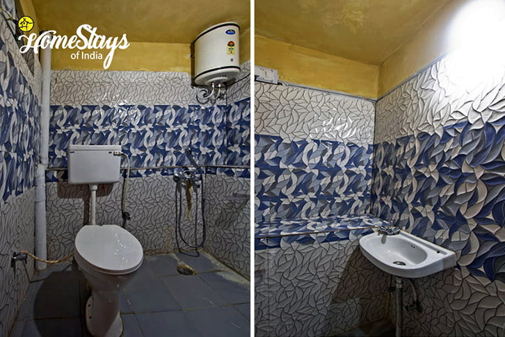 BathRoom-Baladhi-Homestay-Parvati