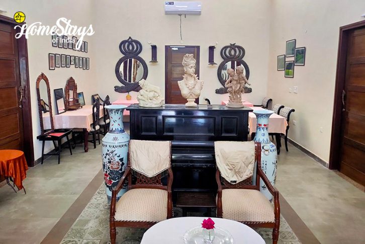 Lobby2-Panchkula Heritage Homestay