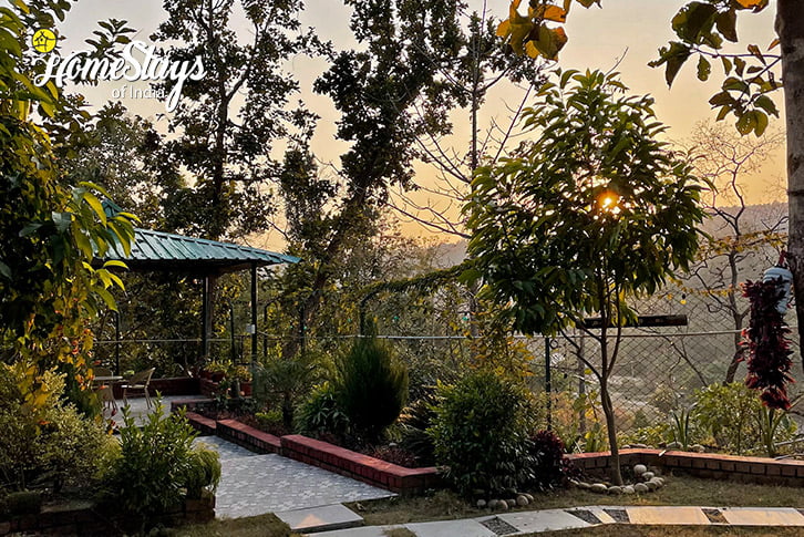 Sunrise-Majhaun Homestay-Dehradun