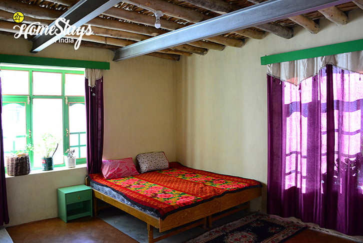 BedRoom2_Lallung Homestay-Spiti