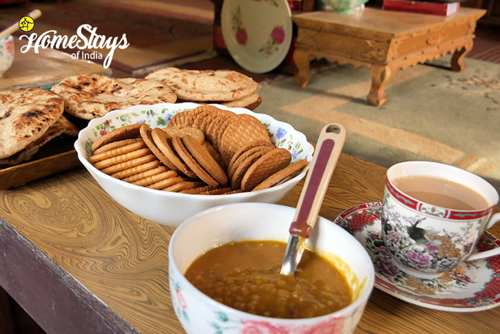 Breakfast_Skurbuchan Homestay-Ladakh