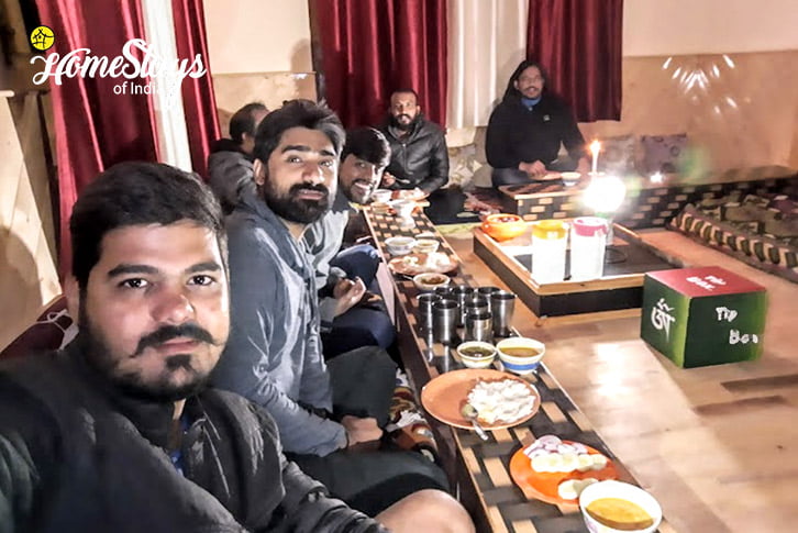 Happy Guest-Chorten Homestay-Tabo