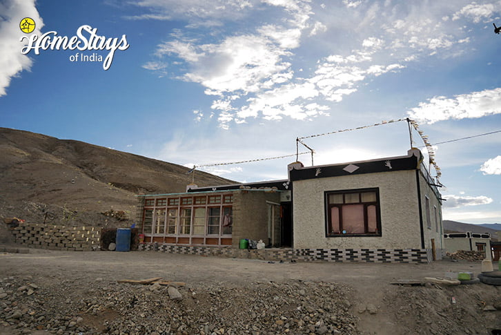 Naga Basti Homestay2-Hanle