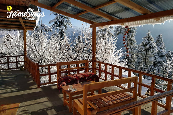 Winter-Balcony3-House-of-Bahu