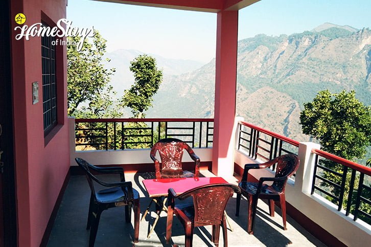 Balcony2-Serene Nook Homestay-Pithoragarh