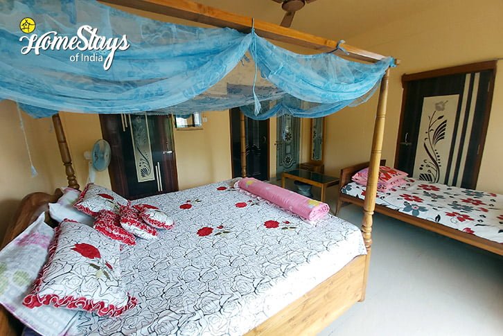 Bedroom4-By The River Homestay-Mawlynnong