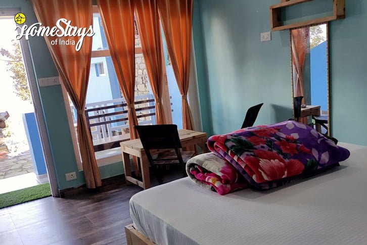Bedroom7-Vantage Point Homestay-Munsiyari