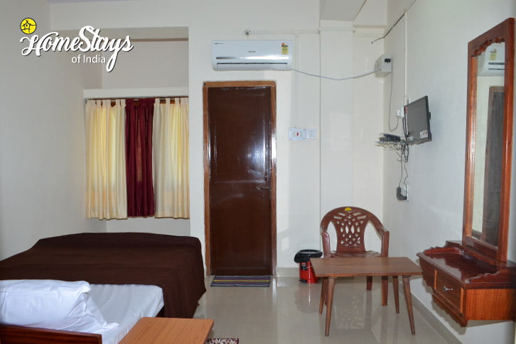 Classic Room-1-SeaSide-Homestay-Port-Blair