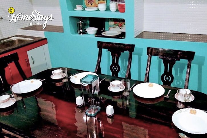 Dinning-Serene Nook Homestay-Pithoragarh