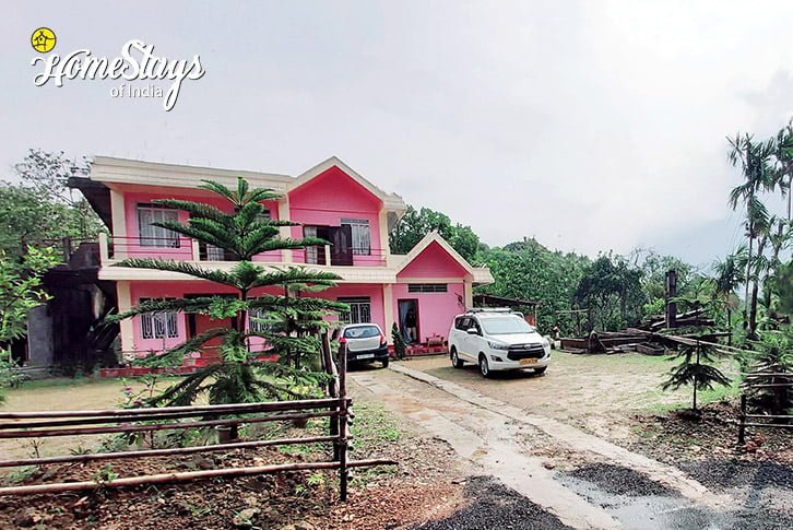 Parking-By The River Homestay-Mawlynnong