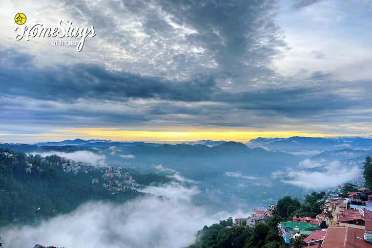 Morning-Winter Delight Homestay-Shimla