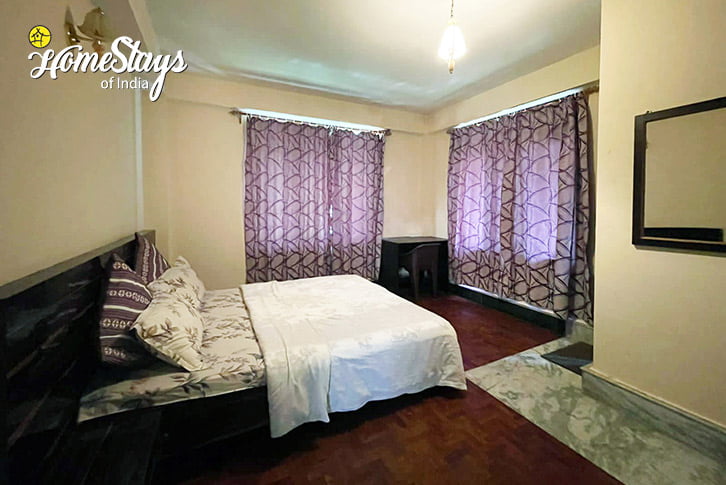 Room-3-Floating-Clouds-Homestay-Gangtok