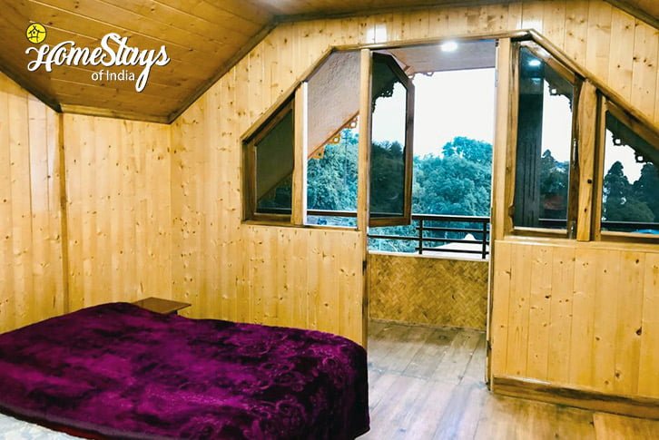 Room6-Miles of Smiles Homestay-Kurseong