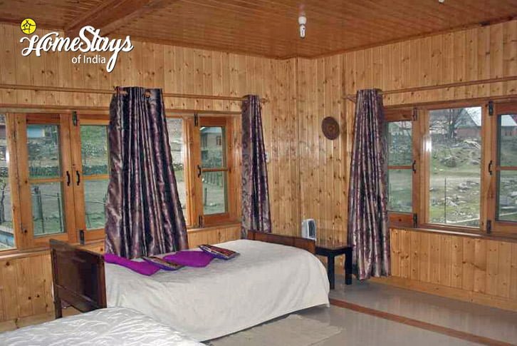 Bedroom-7-River Song Homestay- Sonamarg