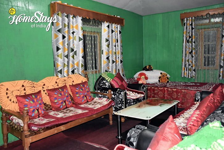 Living-room-Virgin-Nature-Homestay-Darjeeling