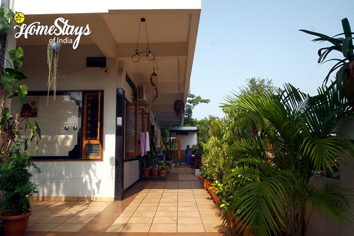 Passage-Rub of the Green Homestay-Hampi