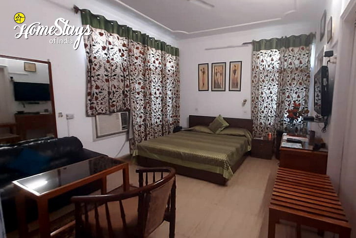 Bedroom-12-Classy Abode Homestay-Jammu