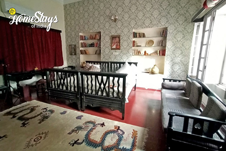 Bedroom-4-A Leader's Legacy Heritage Homestay-Kolkata