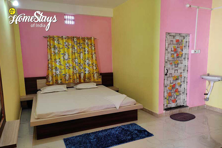 Bedroom-5-Jungle Joy Homestay-Jaldapara