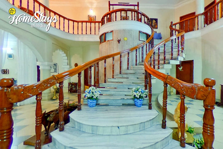 Stairs1-Jalandhar Heritage Homestay