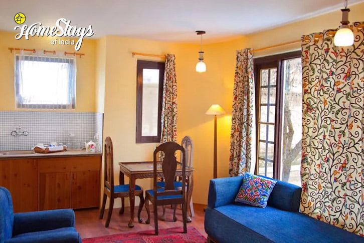 Superior-suite-1.1-The Blooming Beauty Homestay - Srinagar