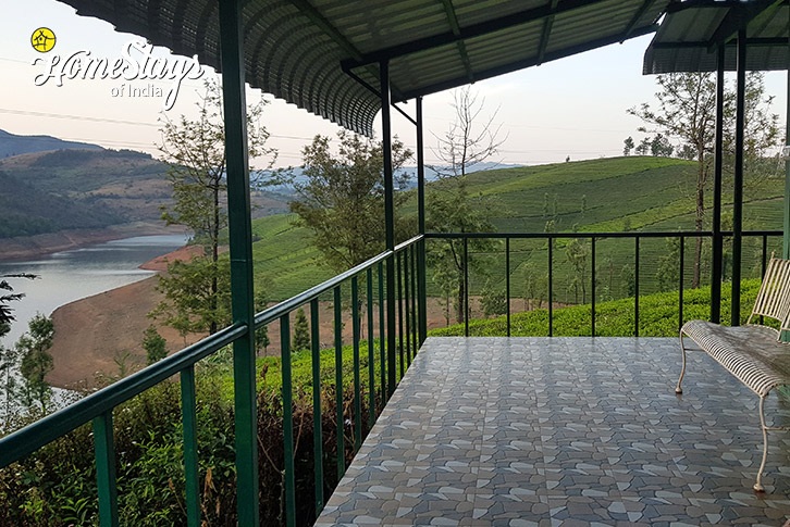 Balcony-Tea-By-The-Lake-Homestay-Ooty