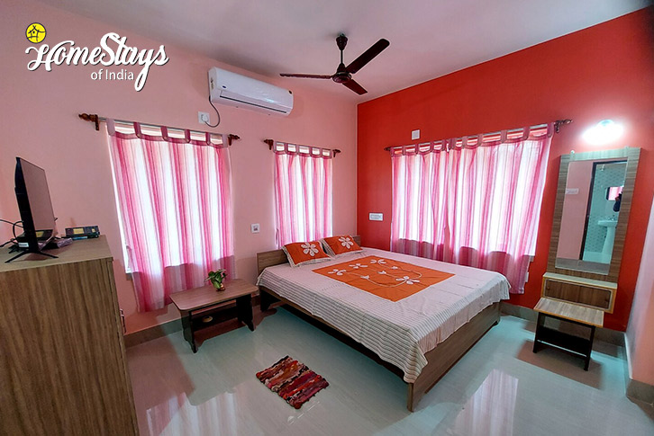 Bedroom-3-Aesthetic Abode Homestay-Shantiniketan