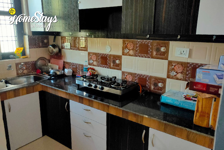 Kitchen-3-Take-a-Pause-Homestay-Rishikesh