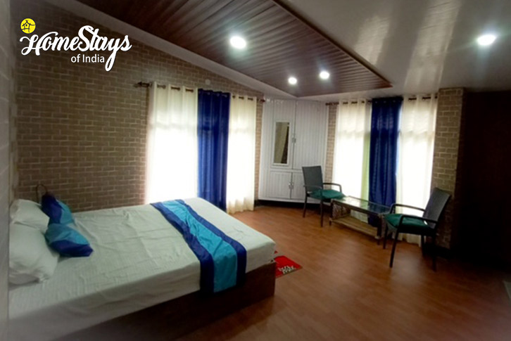 Bedroom-5.1-Snowscape Cottage,Saroa-Mandi