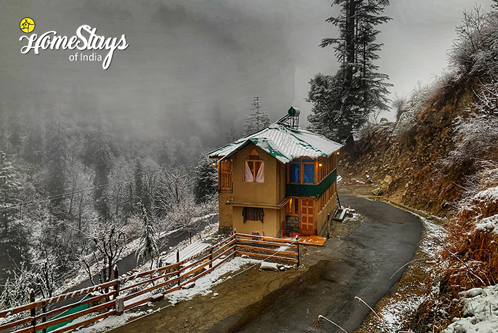 Rain-View-Mountain Breeze Homestay-Jibhi