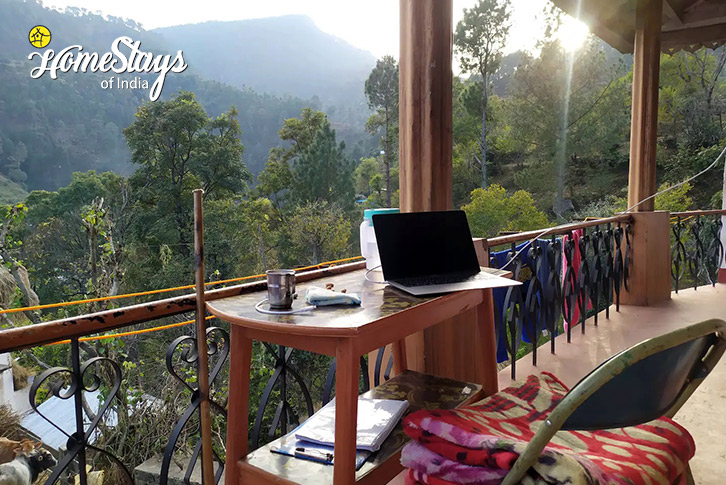 Balcony-1-Garhwali Village Homestay-Chamoli