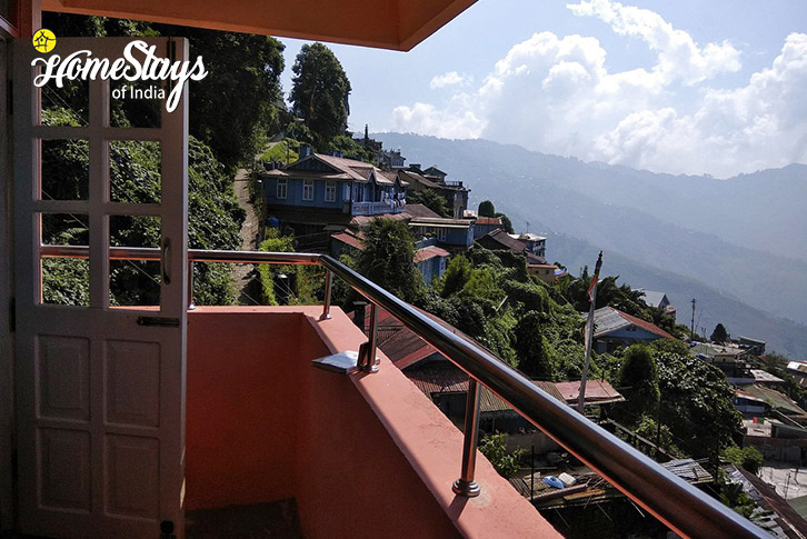 Balcony-Romancing the Hills Homestay-Darjeeling