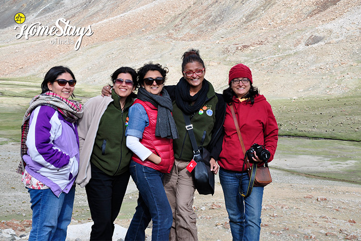 Girls Gang-Himalayan Voyage-HOI Trips