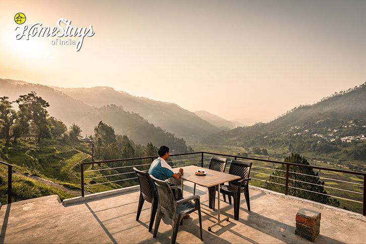 Terrace sitting-Mountain Magic Homestay-Kausani