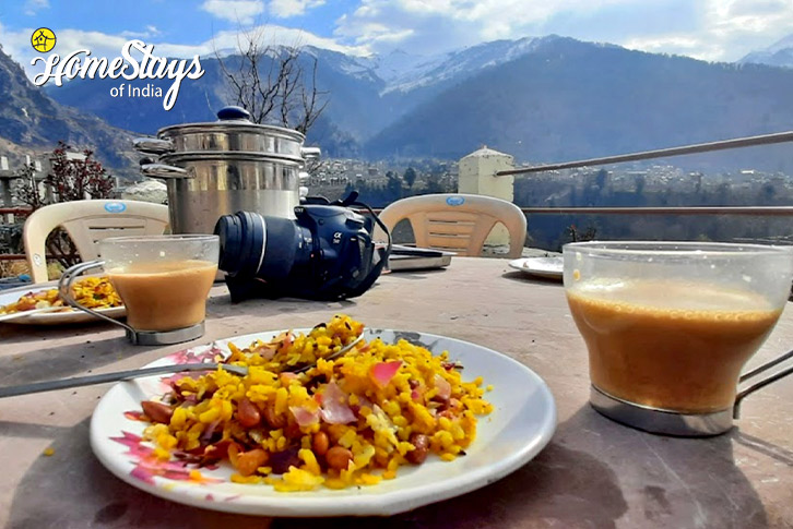 Breakfast-Gateway to Himalayas Homestay-Manali