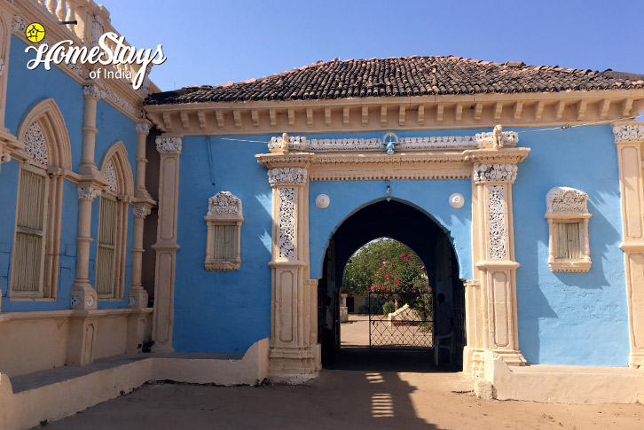 Entrance-Kutch Heritage Homestay-Devpur