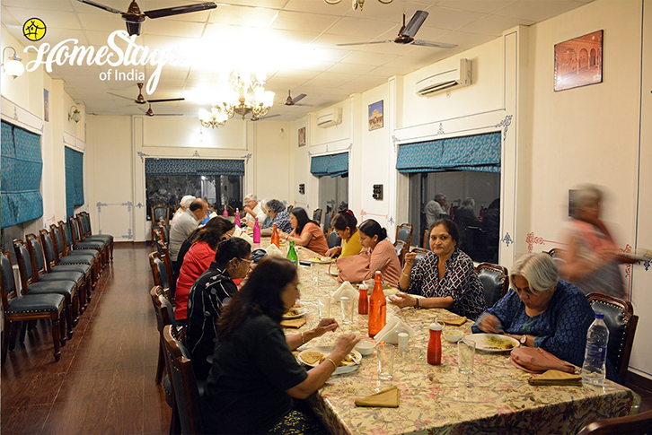 Gala Dinner-Lotwara Heritage Homestay-Hoi Trip