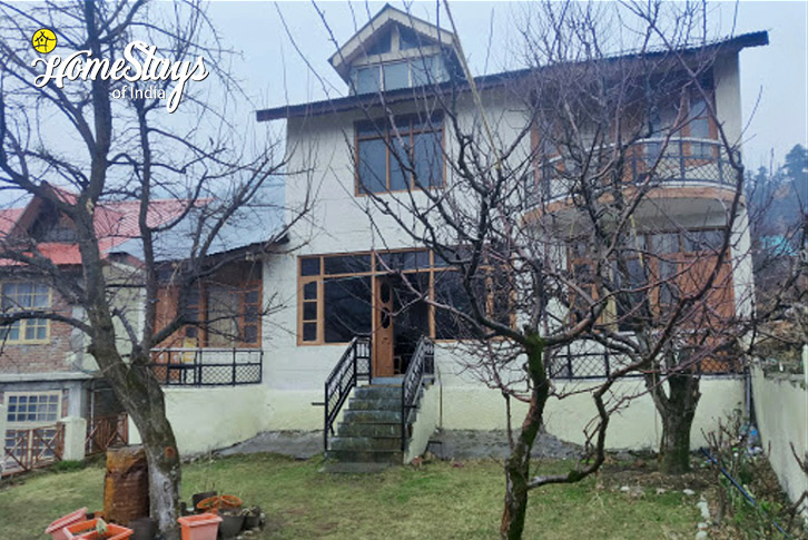 Gateway to Himalayas Homestay-1-Manali