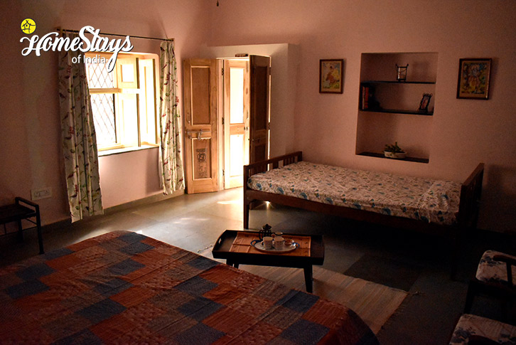 Bedroom-2.1-Flavors of Rajasthan Homestay-Bikaner