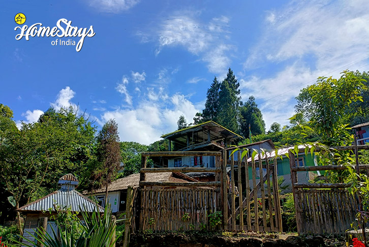 Exterior-4-Misty Mountain Homestay-Darjeeling