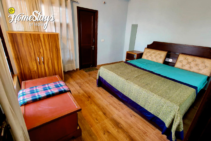 Bedroom-4-Meditative Meadows Homestay-Sirmaur