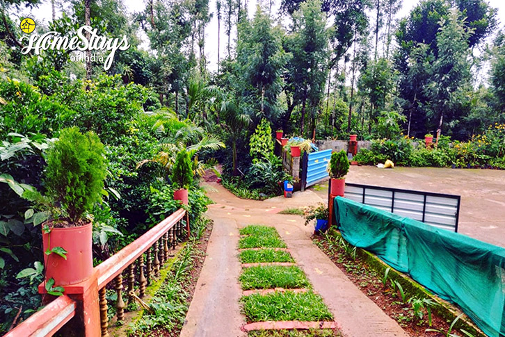 Outside-The Farm Ville Homestay-Chikmagalur