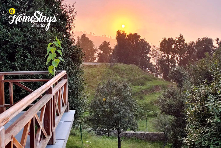 Sunrise-Ode to Sustainable Living Homestay-Almora