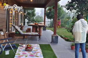 Varandah-Sitting-Ode to Sustainable Living Homestay-Almora